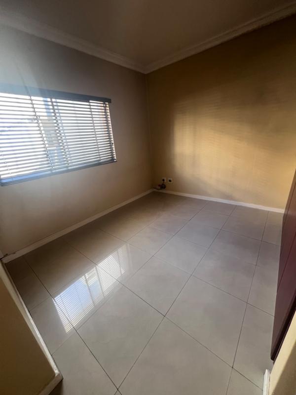 To Let 2 Bedroom Property for Rent in Umhlanga Ridge KwaZulu-Natal