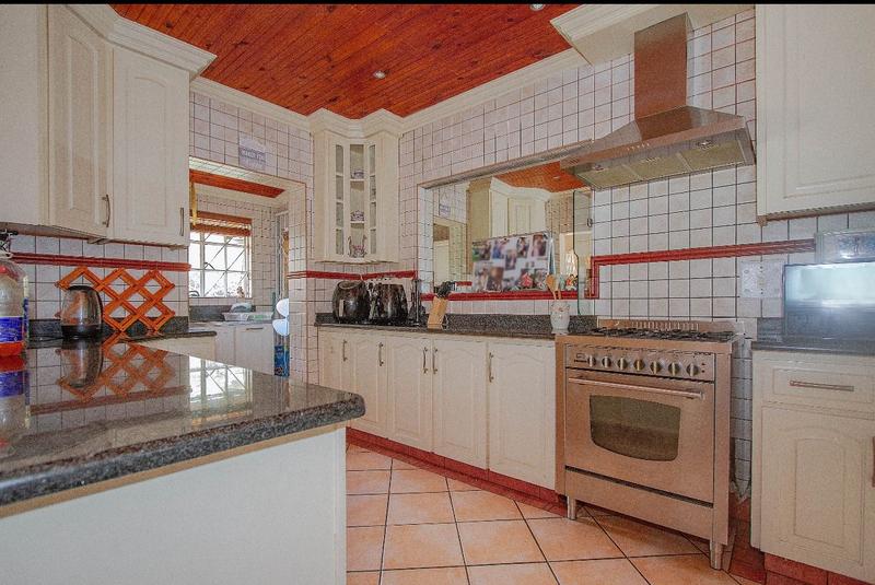 7 Bedroom Property for Sale in Padfield Park KwaZulu-Natal