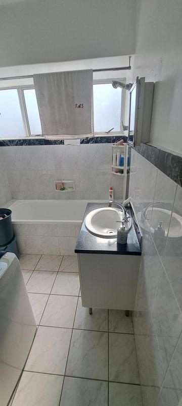 2 Bedroom Property for Sale in Victoria Embankment KwaZulu-Natal