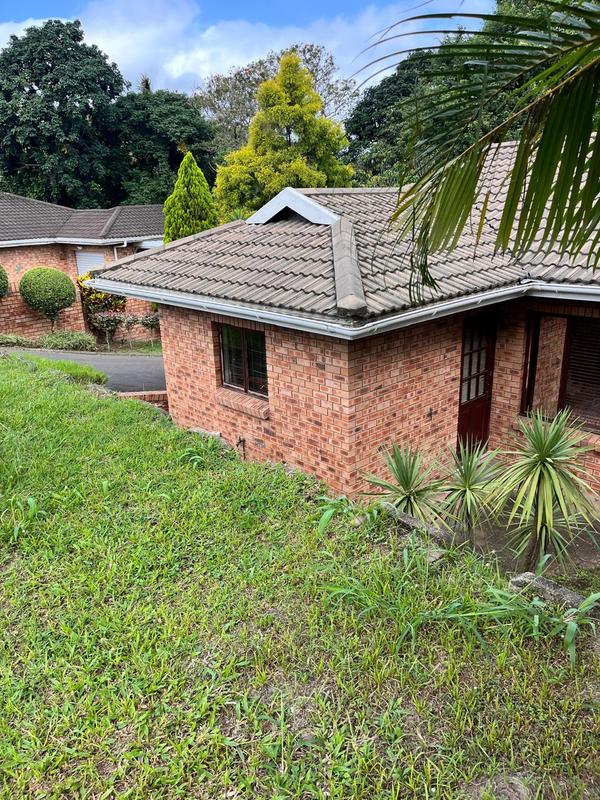 To Let 3 Bedroom Property for Rent in Manors KwaZulu-Natal