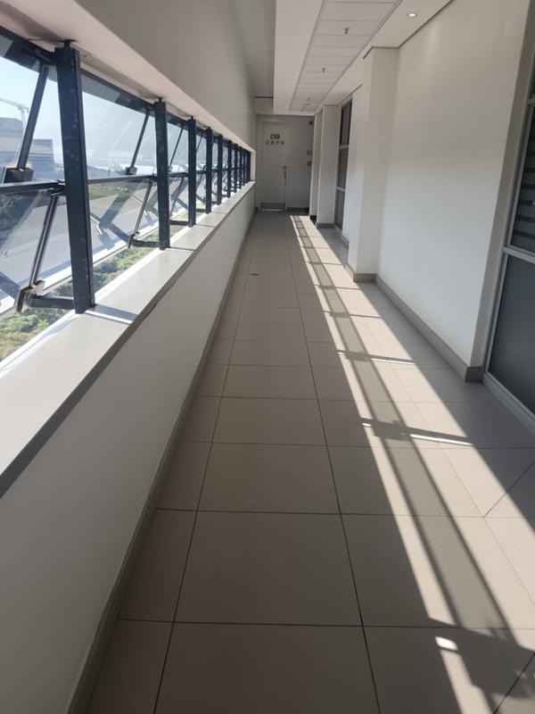 To Let commercial Property for Rent in Umhlanga Ridgeside KwaZulu-Natal