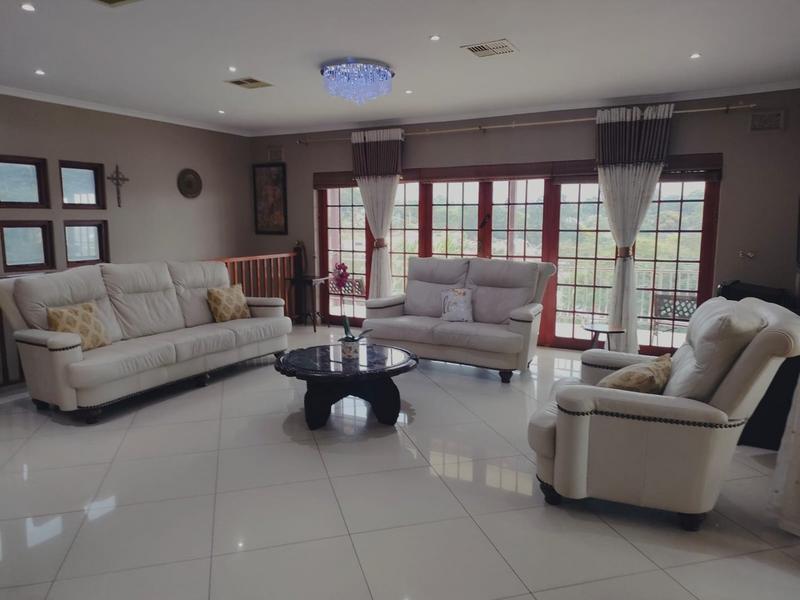 3 Bedroom Property for Sale in Queensburgh KwaZulu-Natal