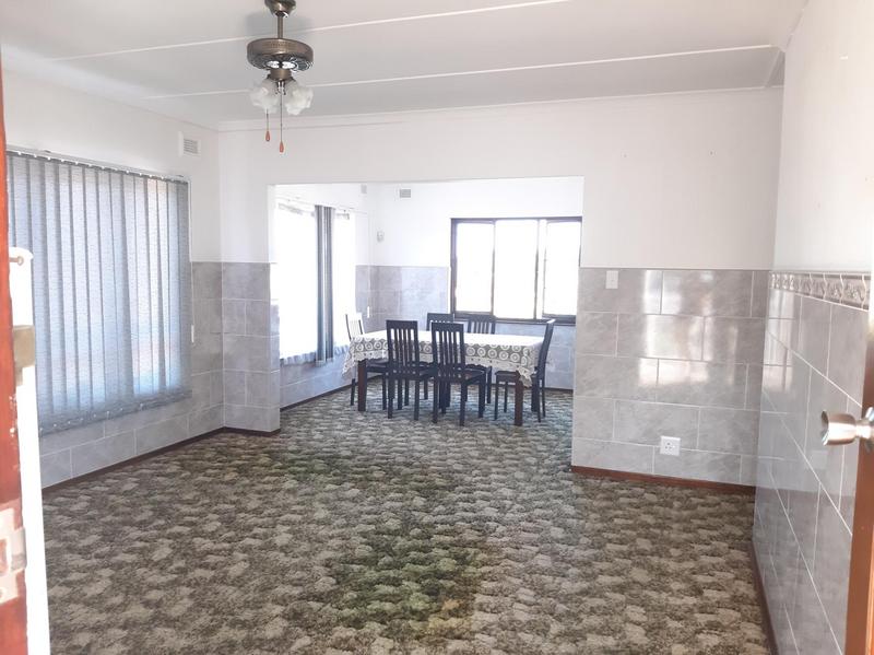 4 Bedroom Property for Sale in Umzinto KwaZulu-Natal