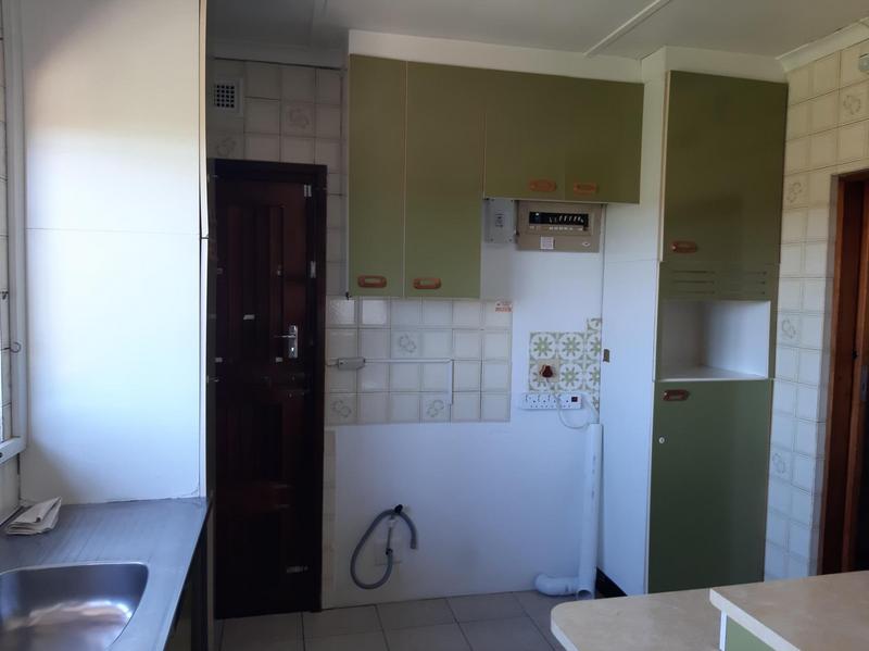 4 Bedroom Property for Sale in Umzinto KwaZulu-Natal