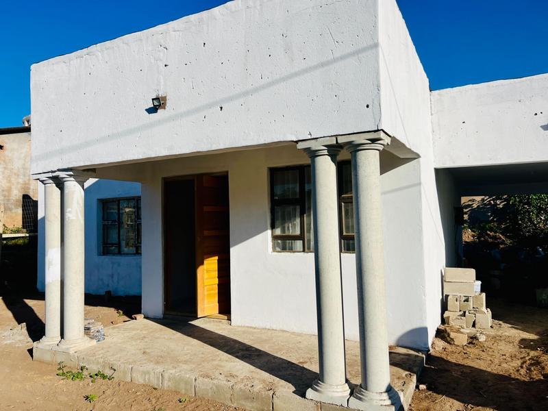 2 Bedroom Property for Sale in Kwamashu KwaZulu-Natal