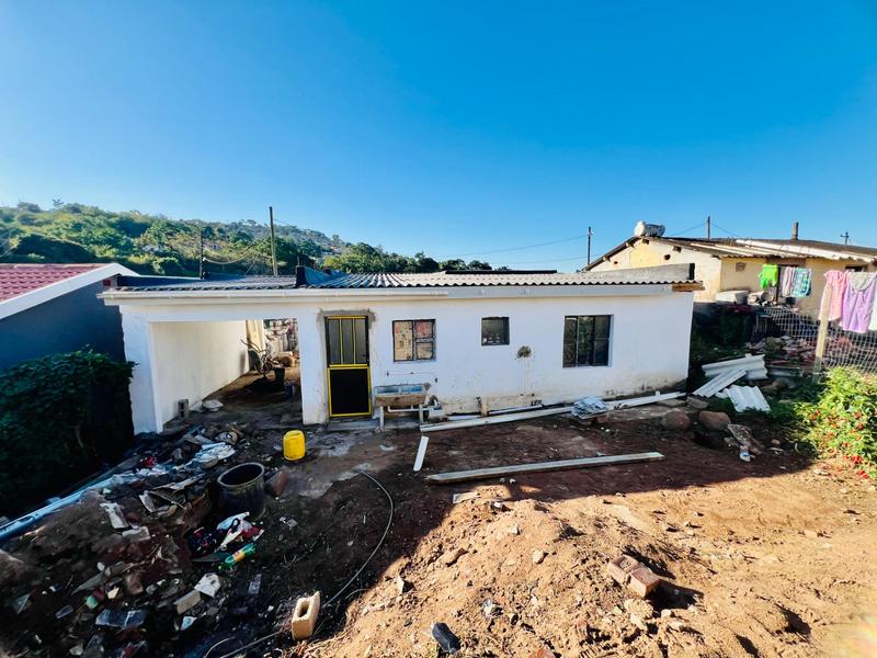 2 Bedroom Property for Sale in Kwamashu KwaZulu-Natal