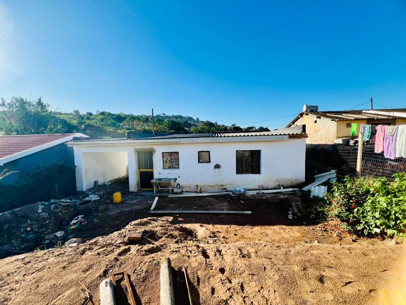 2 Bedroom Property for Sale in Kwamashu KwaZulu-Natal