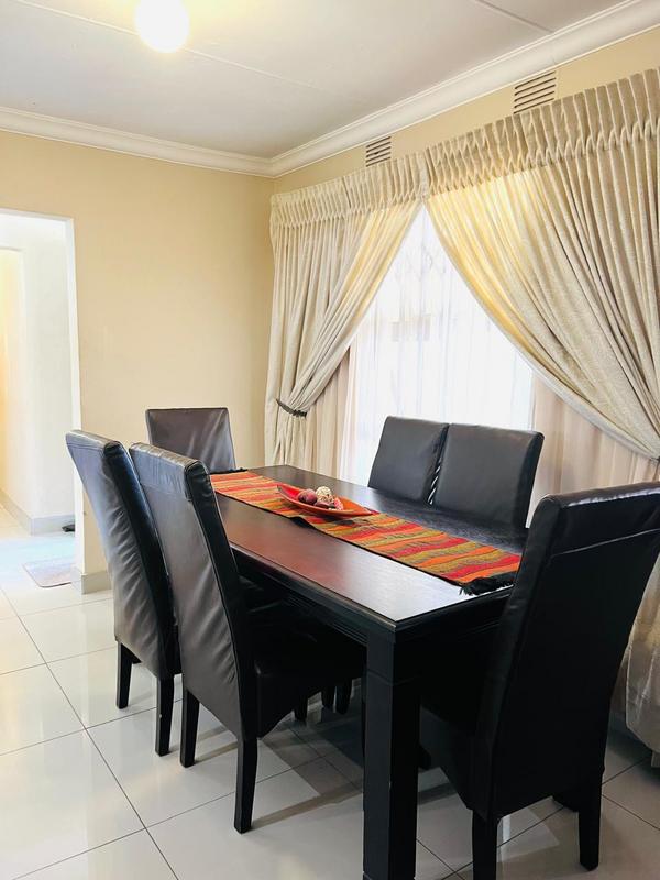 4 Bedroom Property for Sale in Rossburgh KwaZulu-Natal