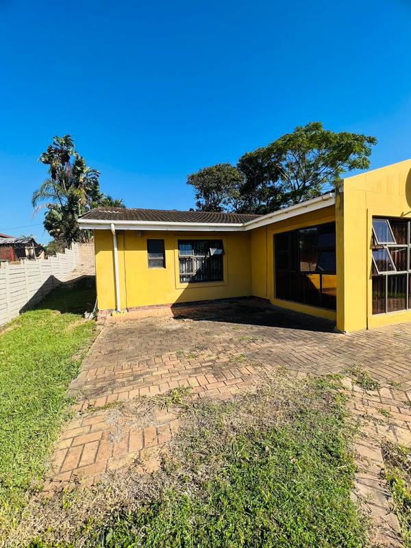 4 Bedroom Property for Sale in Rossburgh KwaZulu-Natal