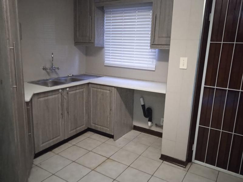To Let 3 Bedroom Property for Rent in Birdswood KwaZulu-Natal