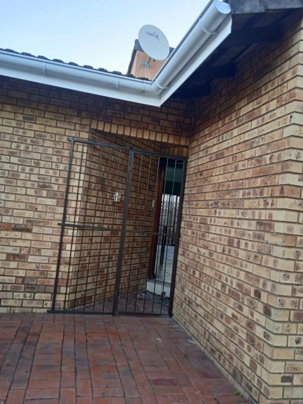 To Let 3 Bedroom Property for Rent in Birdswood KwaZulu-Natal