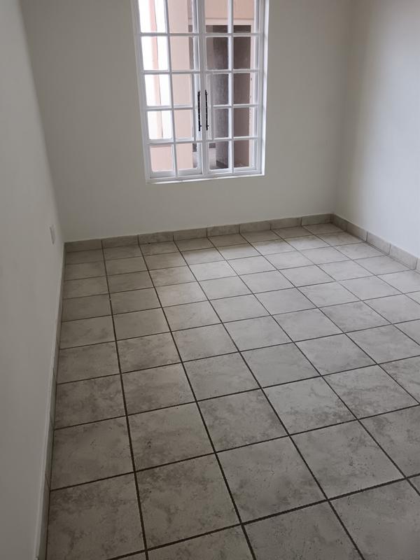 To Let 3 Bedroom Property for Rent in Willard Beach KwaZulu-Natal