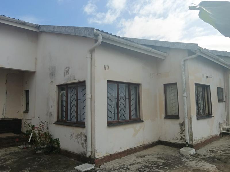 3 Bedroom Property for Sale in Umlazi KwaZulu-Natal