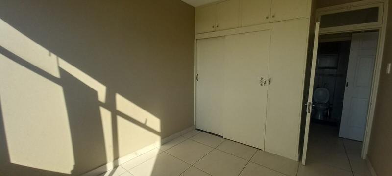 To Let 1 Bedroom Property for Rent in Windermere KwaZulu-Natal