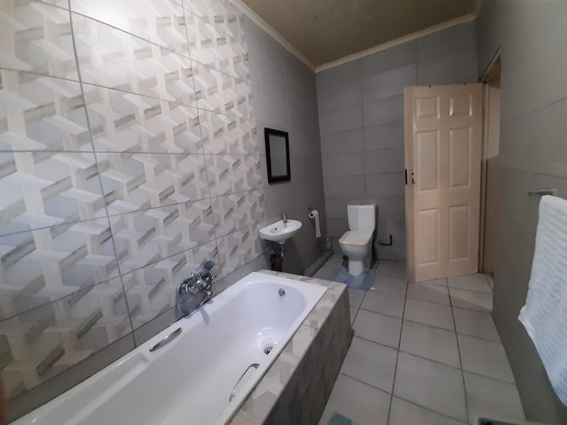 3 Bedroom Property for Sale in Kwadabeka KwaZulu-Natal