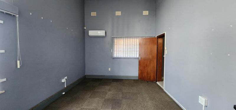 To Let commercial Property for Rent in Umkomaas KwaZulu-Natal