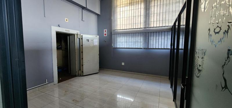 To Let commercial Property for Rent in Umkomaas KwaZulu-Natal