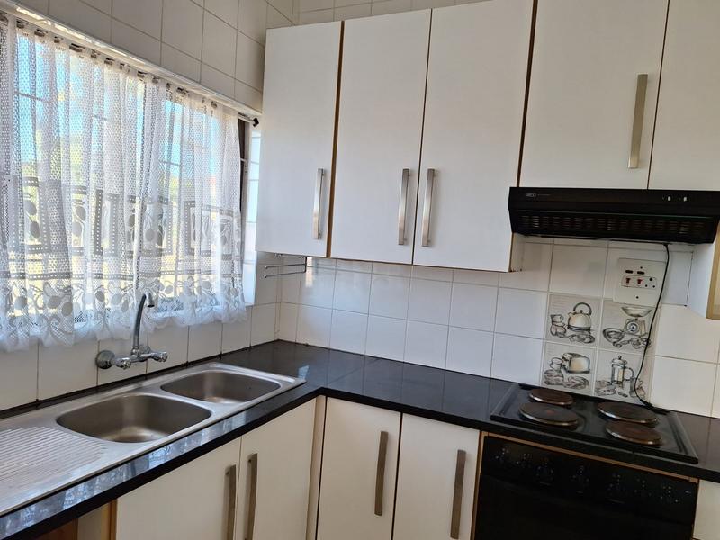 2 Bedroom Property for Sale in Scottburgh KwaZulu-Natal