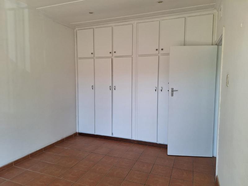 2 Bedroom Property for Sale in Scottburgh KwaZulu-Natal