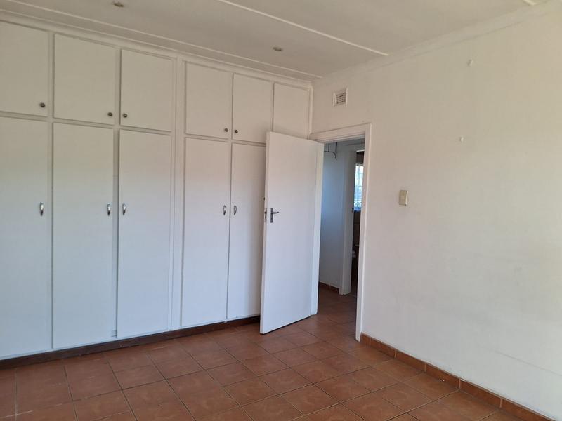 2 Bedroom Property for Sale in Scottburgh KwaZulu-Natal