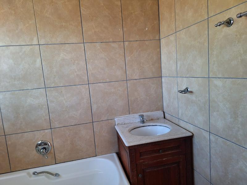 2 Bedroom Property for Sale in Scottburgh KwaZulu-Natal