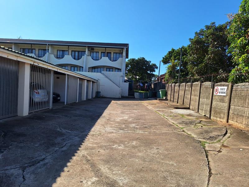 2 Bedroom Property for Sale in Scottburgh KwaZulu-Natal