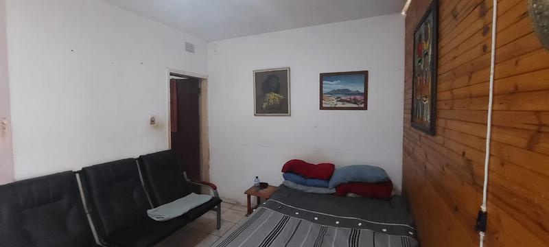 1 Bedroom Property for Sale in Empangeni Central KwaZulu-Natal