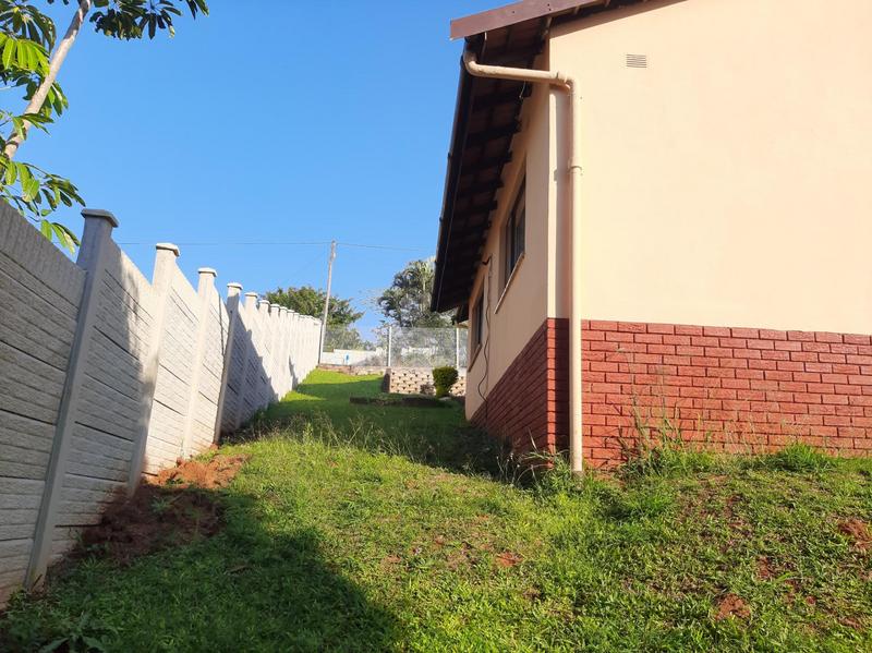 To Let 3 Bedroom Property for Rent in Park Rynie KwaZulu-Natal