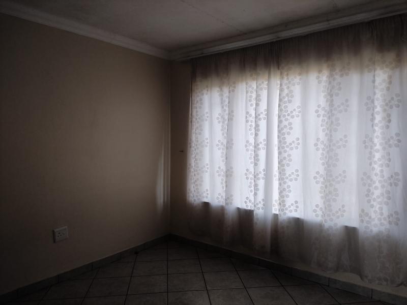 To Let 3 Bedroom Property for Rent in Margate KwaZulu-Natal