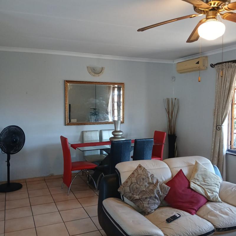 To Let 2 Bedroom Property for Rent in Montclair KwaZulu-Natal