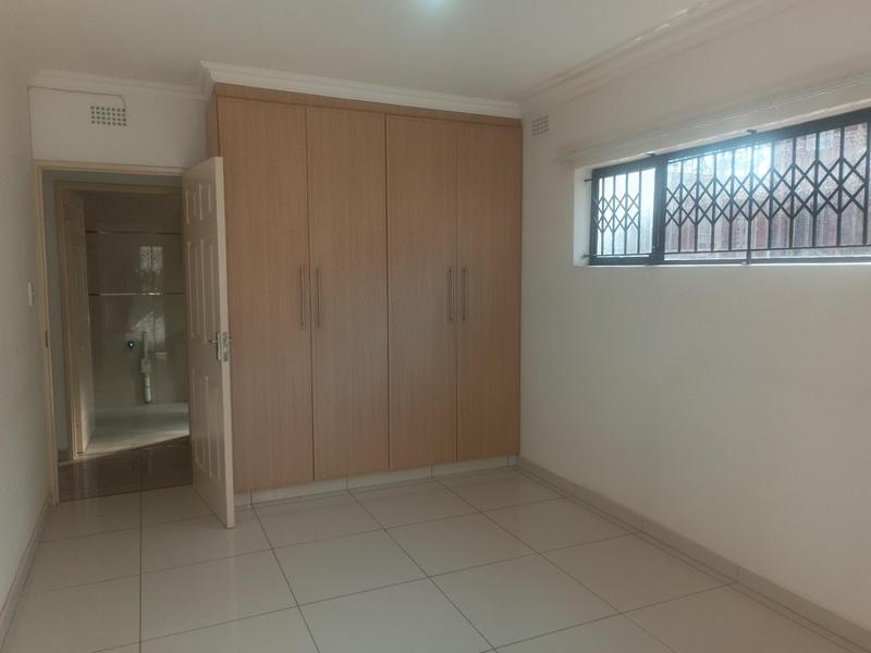 To Let 3 Bedroom Property for Rent in Umhlatuzana KwaZulu-Natal