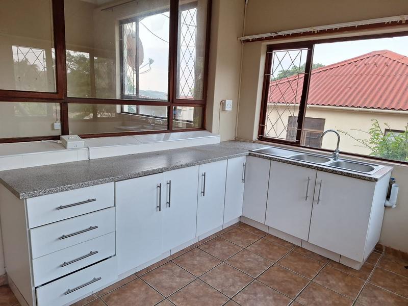 To Let 2 Bedroom Property for Rent in Umkomaas KwaZulu-Natal