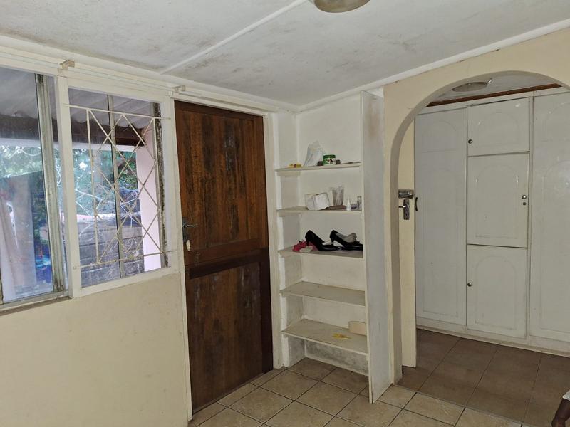 To Let 2 Bedroom Property for Rent in Umkomaas KwaZulu-Natal