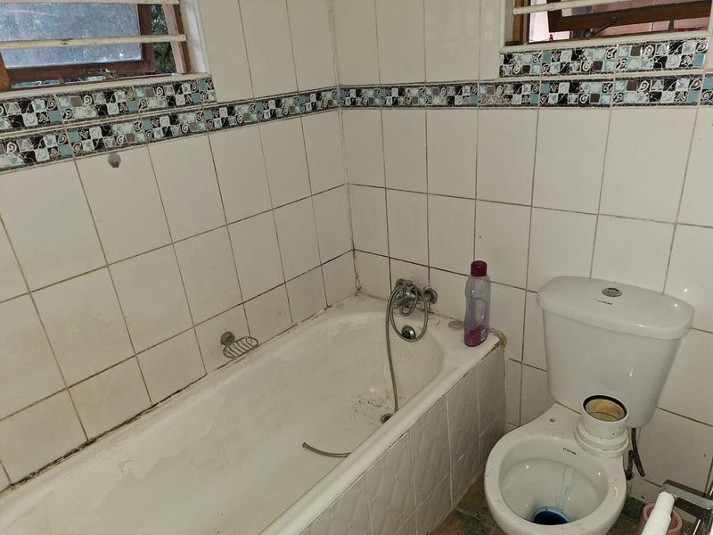 To Let 2 Bedroom Property for Rent in Umkomaas KwaZulu-Natal