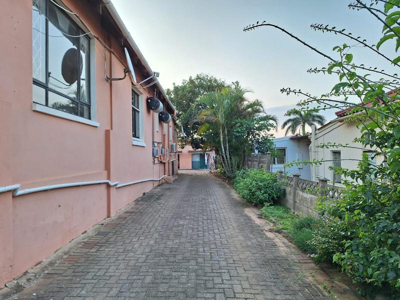 To Let 2 Bedroom Property for Rent in Umkomaas KwaZulu-Natal