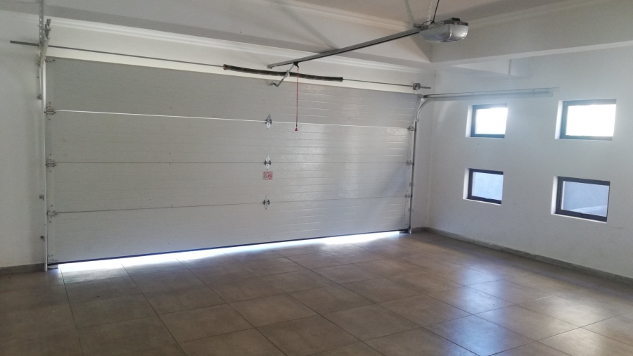 4 Bedroom Property for Sale in Woodhill Estate Limpopo