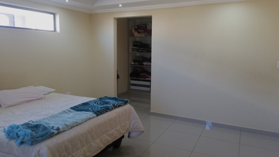 4 Bedroom Property for Sale in Woodhill Estate Limpopo