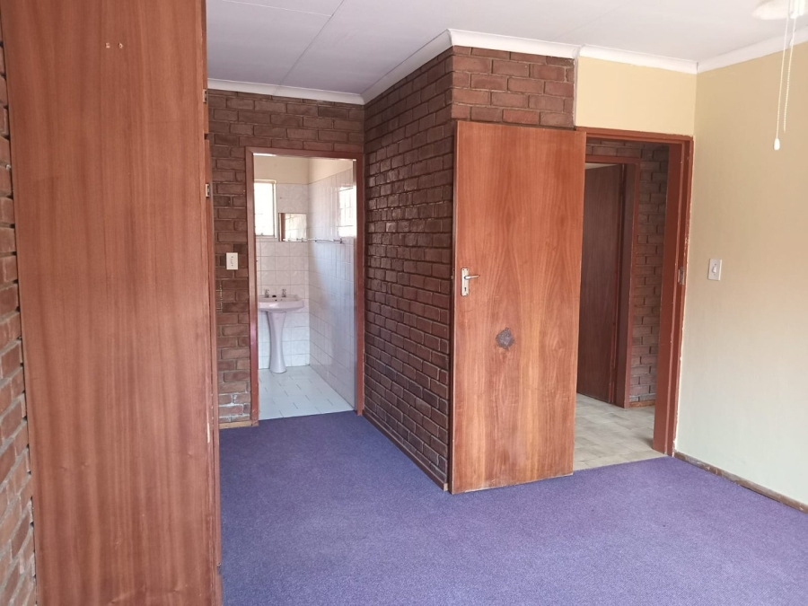 2 Bedroom Property for Sale in Annadale Limpopo