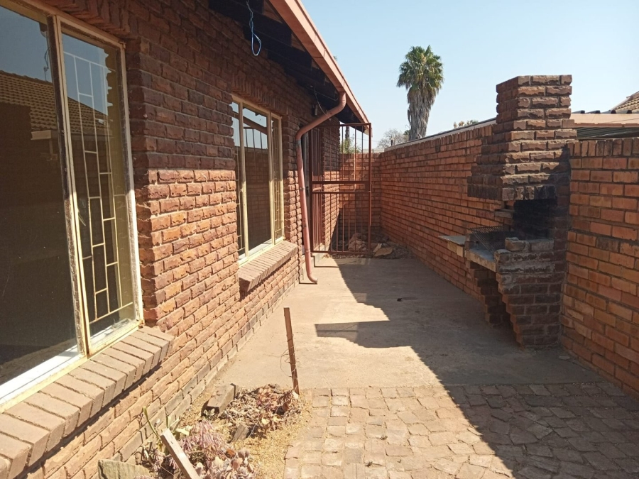 2 Bedroom Property for Sale in Annadale Limpopo