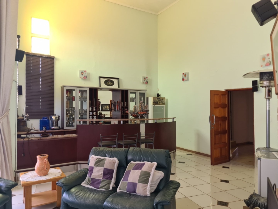 6 Bedroom Property for Sale in Broadlands Estate Limpopo