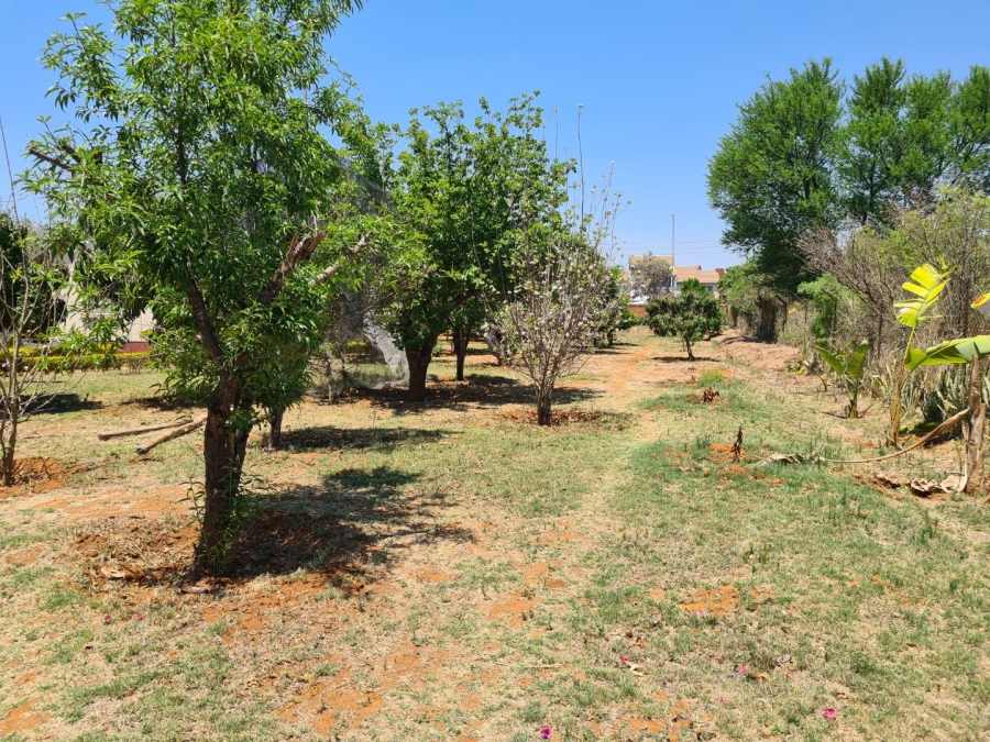 6 Bedroom Property for Sale in Broadlands Estate Limpopo