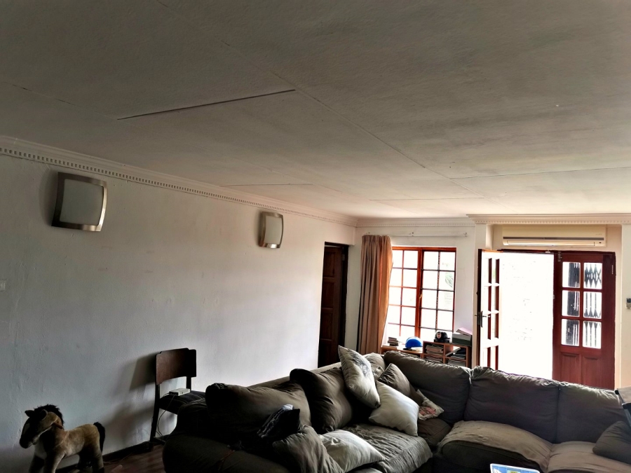 Commercial Property for Sale in Roodepoort Limpopo