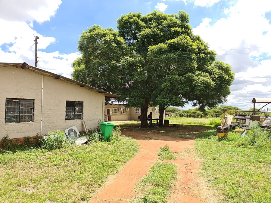 Commercial Property for Sale in Roodepoort Limpopo
