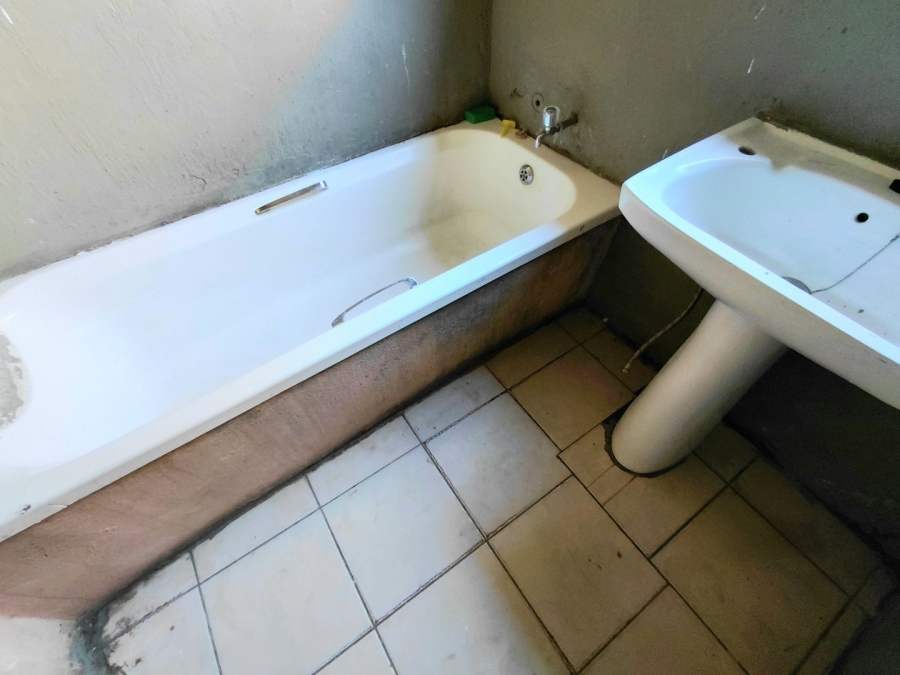 3 Bedroom Property for Sale in Seshego 9B Limpopo