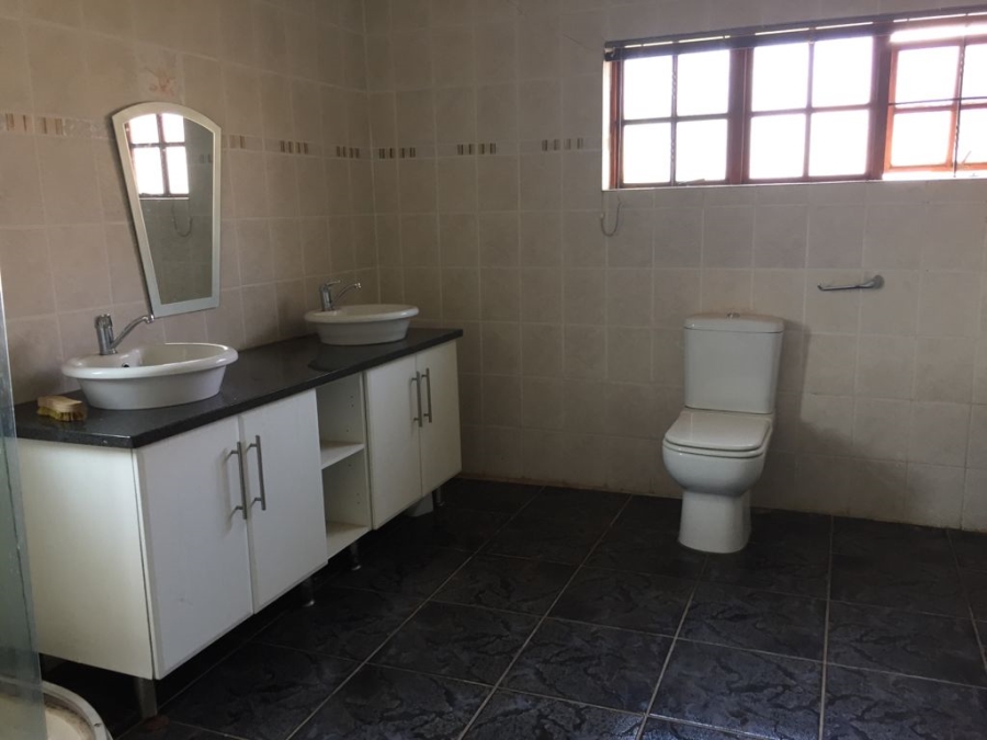 3 Bedroom Property for Sale in Aquapark Limpopo