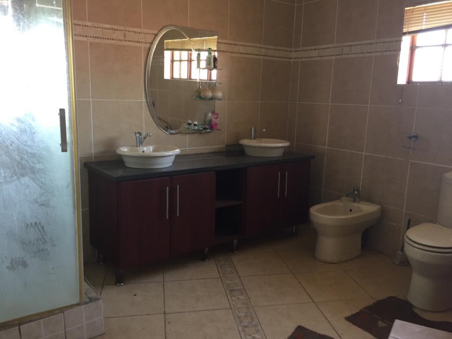 3 Bedroom Property for Sale in Aquapark Limpopo