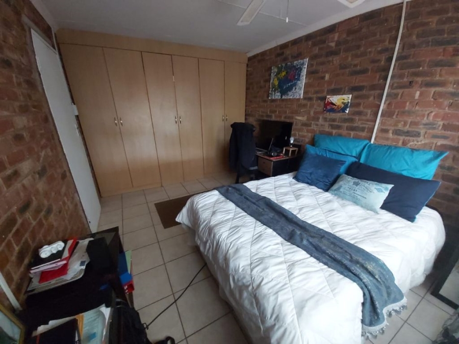 Commercial Property for Sale in Roodepoort Limpopo