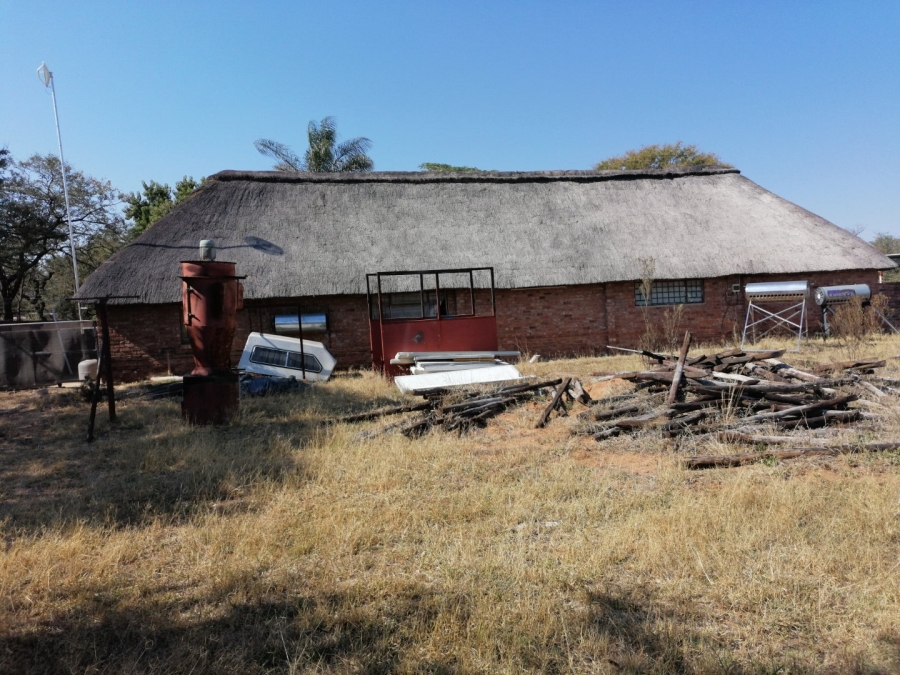 Commercial Property for Sale in Roodepoort Limpopo