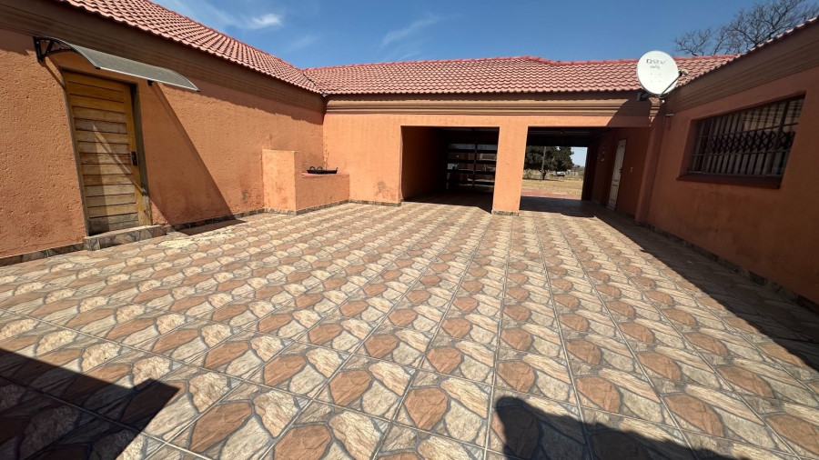Commercial Property for Sale in Doornbult Limpopo