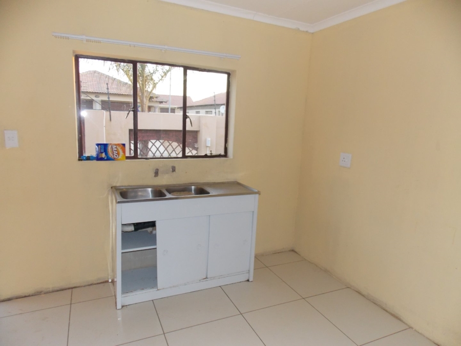 3 Bedroom Property for Sale in Mahlako-A-Phahla Gardens Limpopo